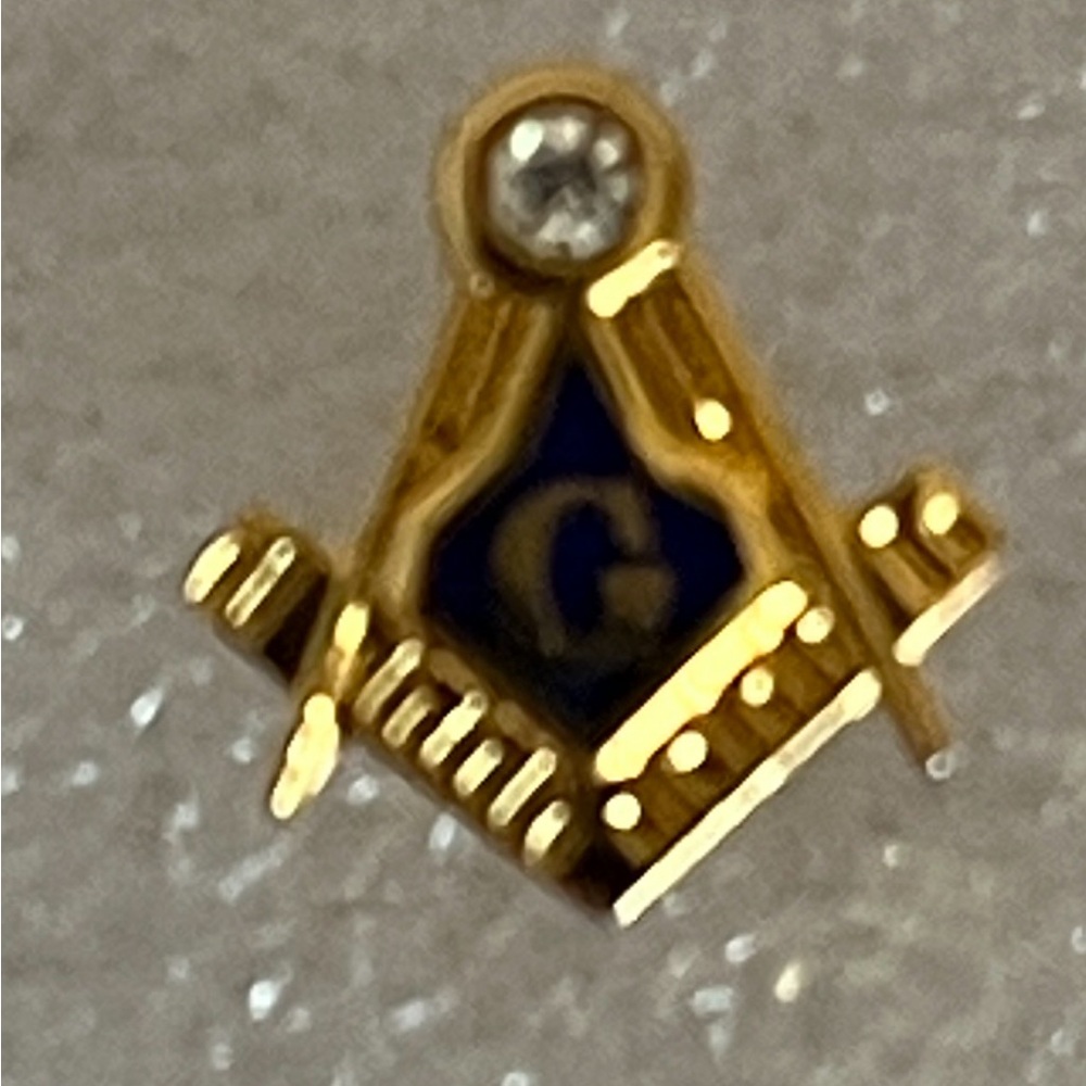 Vintage Tiny Mason lapel pin tie tack gold tone blue enamel rhinestone